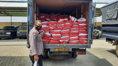 Kampung Ketua DPRD Blora Dapat Bantuan Presiden Sebanyak 400 Paket