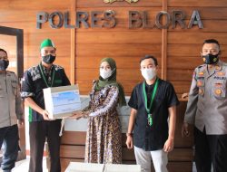 HMI dan PMII Ikut Hadiri Penyerahan Puluhan Paket Sembako dari Polisi untuk Pekerja Seni