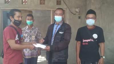 IASNISBA Salurkan Bantuan Korban Kebakaran di Randublatung