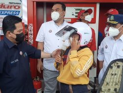 Reaksi Pedagang Keliling saat Bertemu Menteri BUMN Erick Thohir di Pertashop Kapuan, Blora