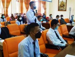 18 calon mahasiswa PEM Dilepas Bupati Blora