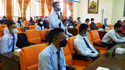 18 calon mahasiswa PEM Dilepas Bupati Blora