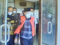 Kejari Blora Jebloskan Kepala Dindagkop UKM soal Pungli Pasar Cepu ke Tahanan