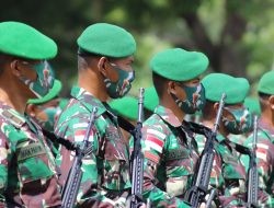 Danrem 073/Makutarama Lepas 450 Personil Yonif 410/Alugoro Menuju Perbatasan RI-Papua Nugini