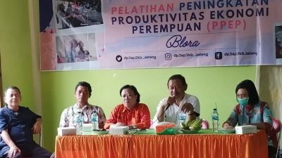 Dinsos P3A Blora Memotivasi Perempuan di Pedesaan Untuk Berwiraswasta Dalam Rangka Ketahanan Keluarga