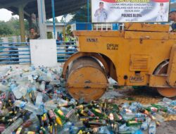 Polres Blora Musnahkan 1.535 Botol Miras
