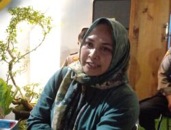 Etik Dukung Ganjar Capres 2024