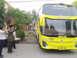 Bupati Hafidz Berangkatkan Bus Mudik Gratis Jemput Ratusan Warga Rembang di Jakarta