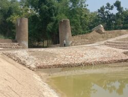 Pemdes Rowobungkul Bangun Embung, Dukungan Irigasi dan Potensi Wisata