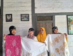 Rumah Batik Blimbing Sambong: Saat Mahasiswa KKN IAIKU Blora Belajar Cinta dari Goresan Malam