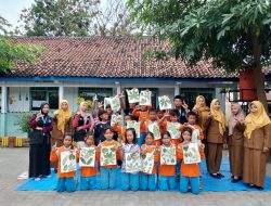 Semarak Ecoprint Warnai SDN 3 Sambongrejo, Mahasiswa KKN IAIKU Blora Tanamkan Kreativitas Ramah Lingkungan