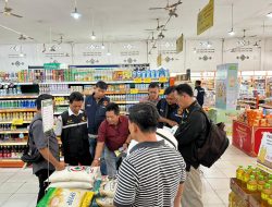 Satgas Pangan Polres Blora Sidak Pasar, Pastikan Harga Beras SPHP Bulog Tetap Stabil