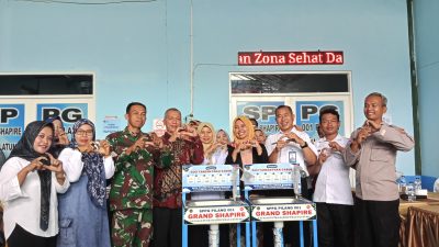 SPPG Grand Shapire Blora Berikan Sejumlah Wastafel ke Para Mitra