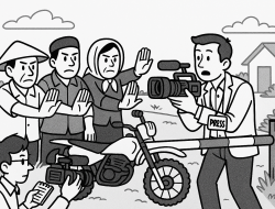 Zainal Petir Sebut Polisi “Ngawur”, Biarkan Warga Hadang Ketua PWI Blora di Lokasi Kebakaran