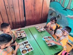 Siswa TK Pertiwi Bangsri Antusias Ikuti Makan Bersama MBG, SPPG Turirejo Siap Evaluasi Variasi Menu