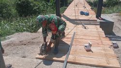 Pemasangan Lantai Rampung, Jembatan Perintis Garuda di Nglebur Blora Semakin Dekati Tahap Penyelesaian